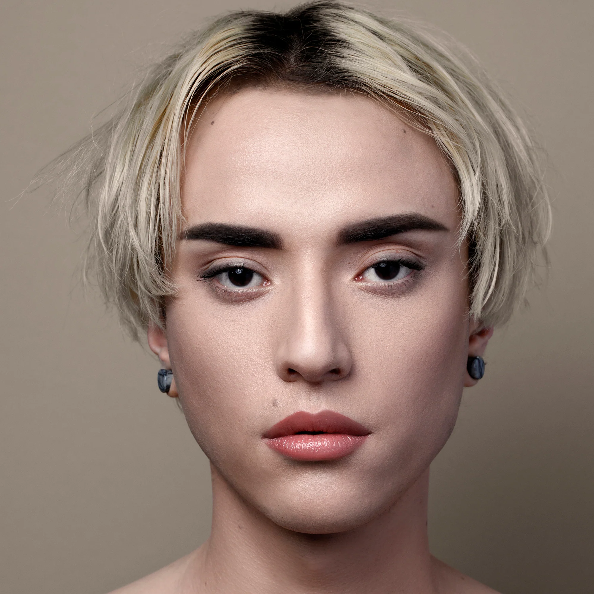 3 Drop Weightless Serum Foundation - Image 104