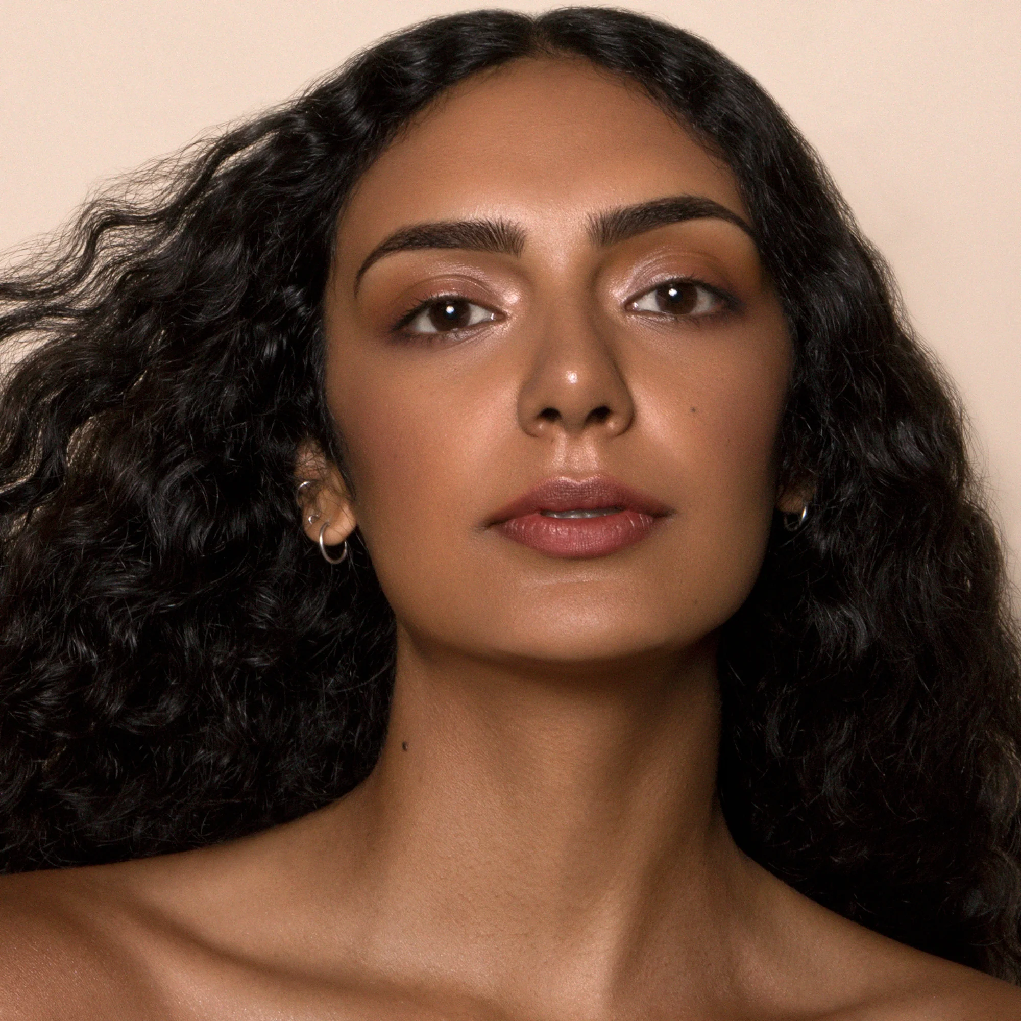 3 Drop Weightless Serum Foundation - Image 114