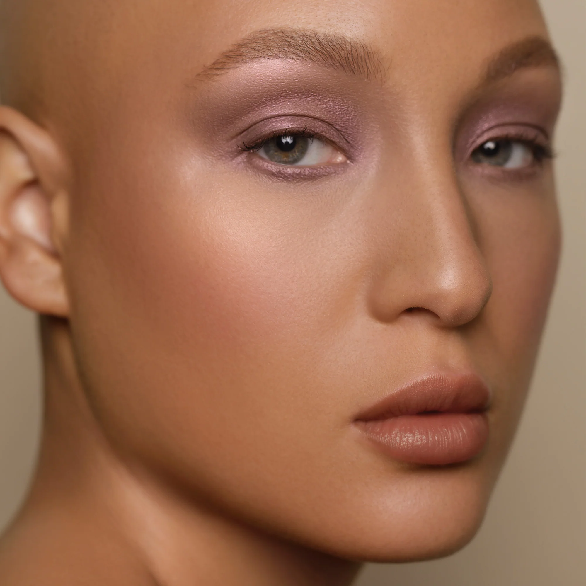3 Drop Weightless Serum Foundation - Image 31