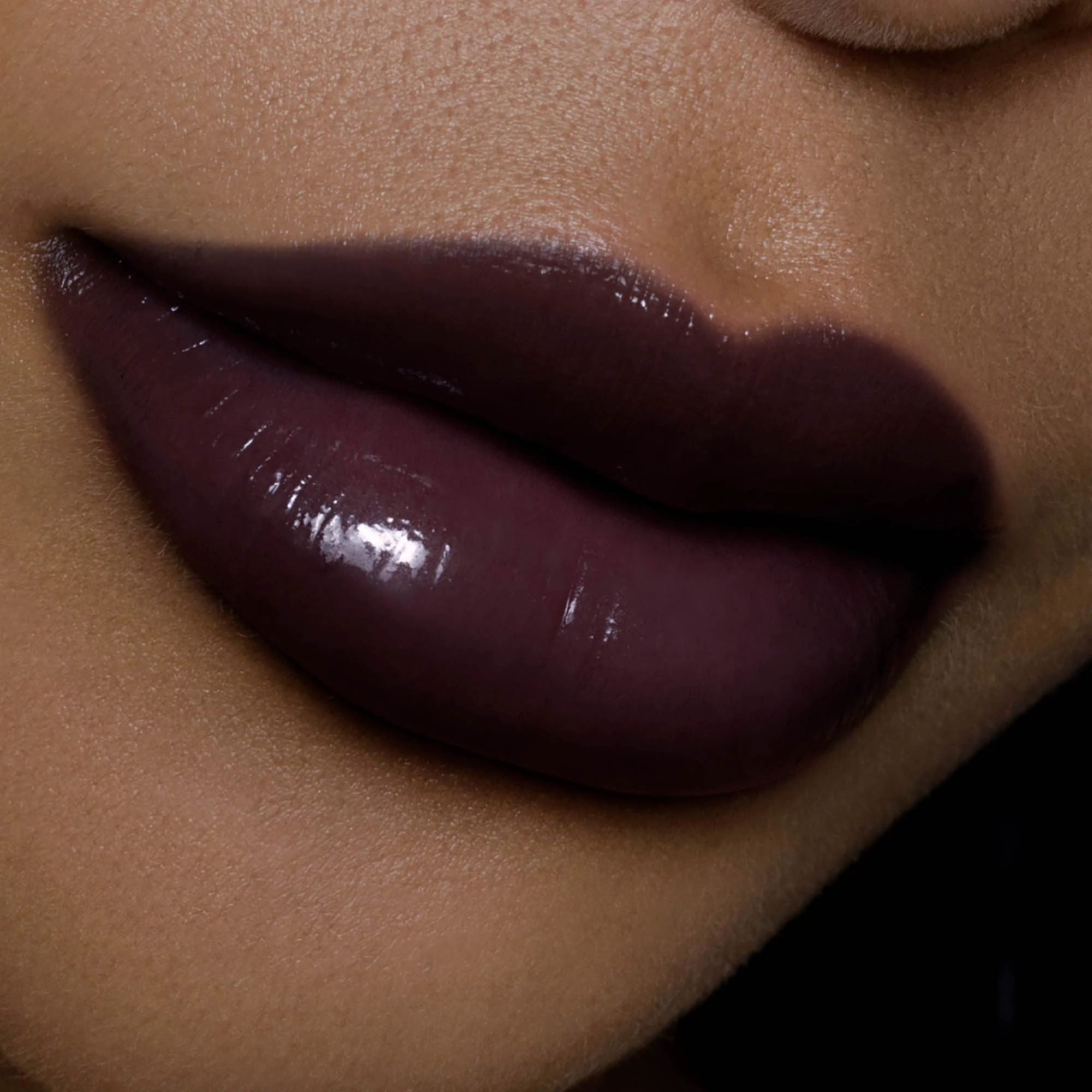 Thorn Bite Peptide Plump Crème Lip Oil: Dark Thorn - Image 3